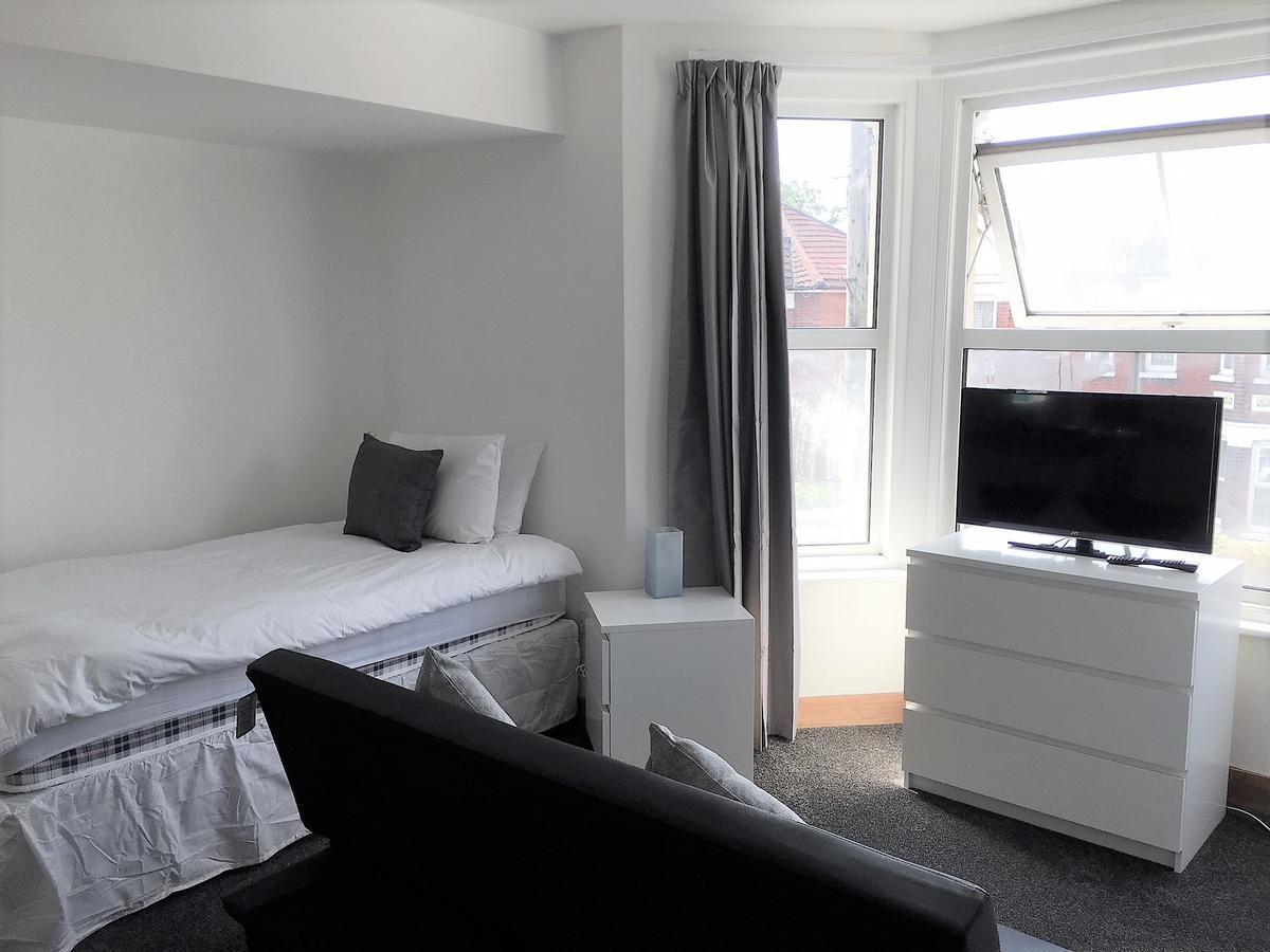 Polygon Villas Southampton Esterno foto